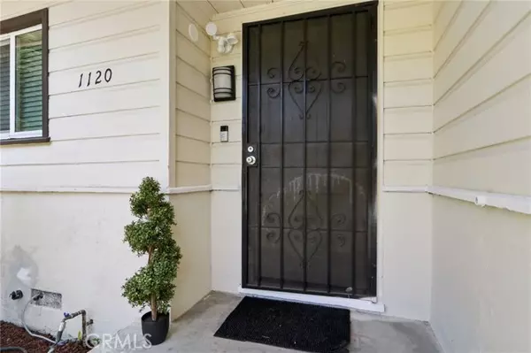 Arcadia, CA 91006,1120 Highland Oaks Drive