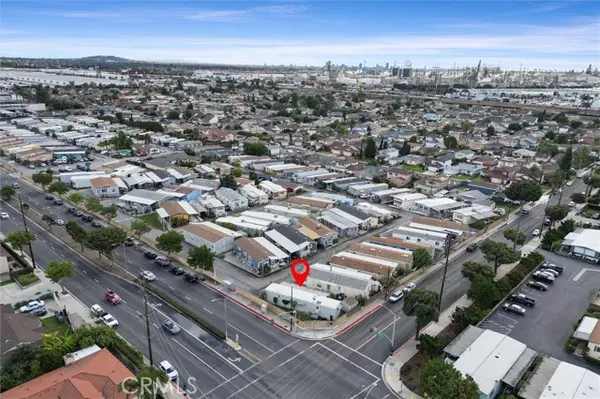 Carson, CA 90745,1502 E Carson Street #105