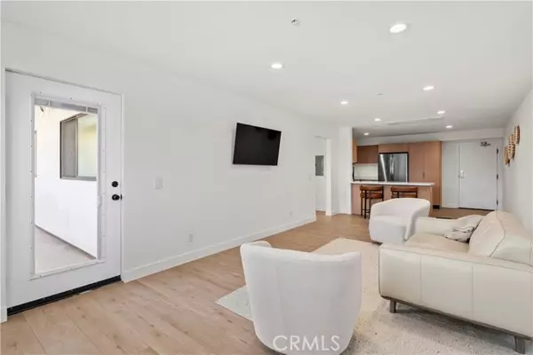 Lomita, CA 90717,24836 Narbonne