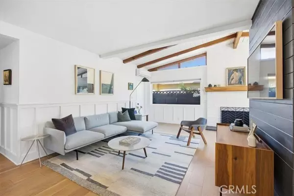 Hawthorne, CA 90250,3834 W 147th Place