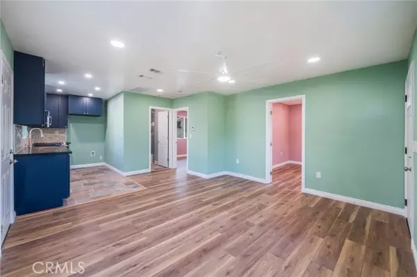 Los Angeles, CA 90019,1680 S Rimpau Boulevard