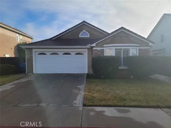 2831 Isabel Avenue, Clovis, CA 93611