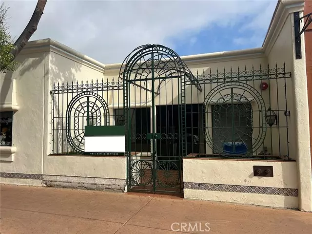 San Luis Obispo, CA 93401,749 Higuera Street