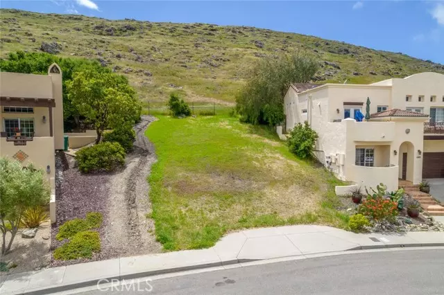 489 Bluerock Drive, San Luis Obispo, CA 93401