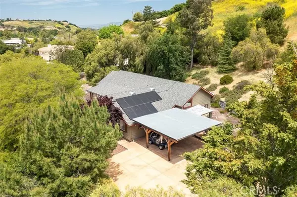 596 Ranch Road,  Solvang,  CA 93463