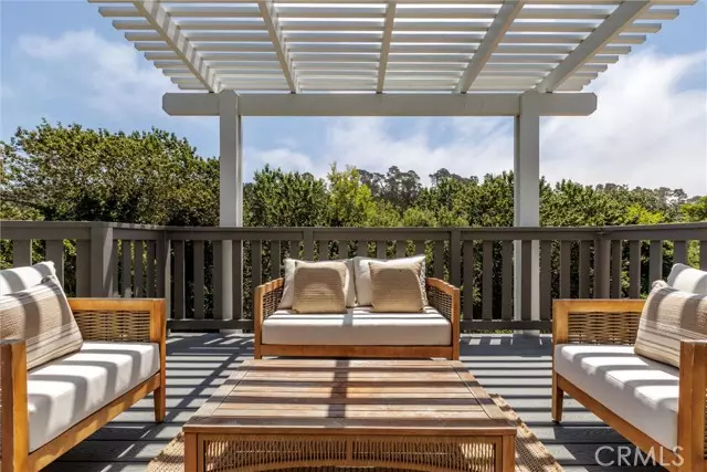 Cambria, CA 93428,1460 Main #114