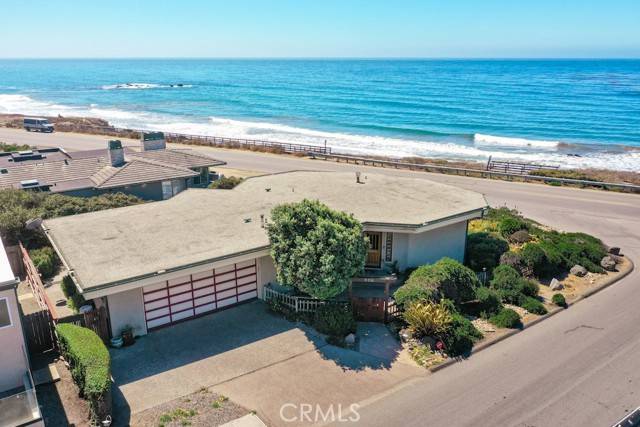 208 Weymouth Street, Cambria, CA 93428