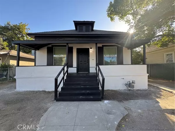 428 N Clark Street, Fresno, CA 93701