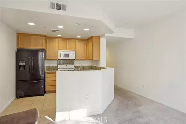 San Luis Obispo, CA 93401,854 Tarragon Lane #1307