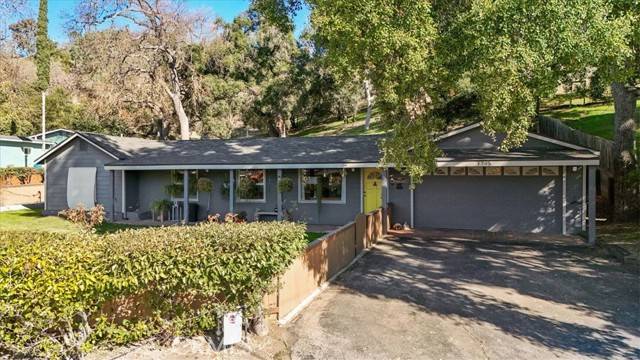 7295 Sombrilla Avenue, Atascadero, CA 93422