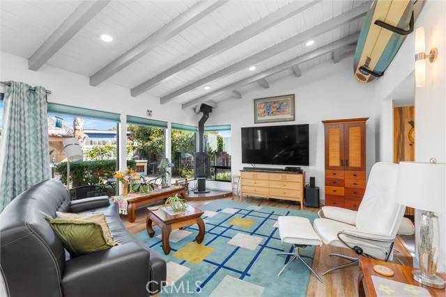Morro Bay, CA 93442,477 Kings Avenue