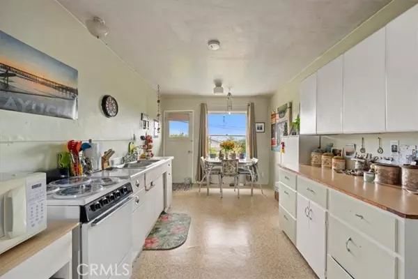 Morro Bay, CA 93442,685 Kings Ave