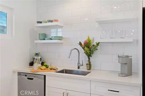 Carpinteria, CA 93013,160 Ash Avenue