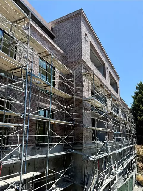 San Luis Obispo, CA 93401,581 Higuera Street #203