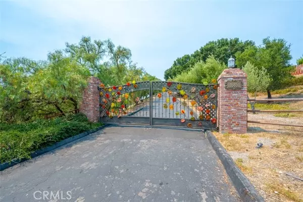 Arroyo Grande, CA 93420,1685 Corbett Highlands Place