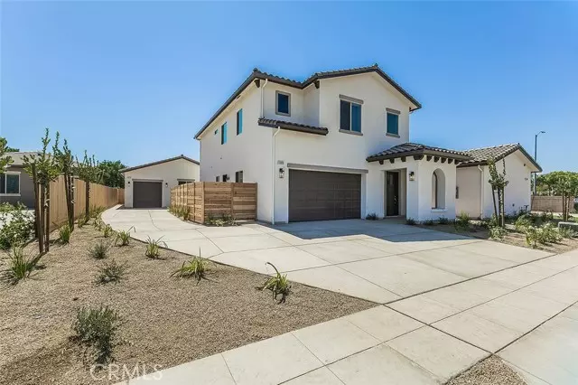6008 E Sussex Way, Fresno, CA 93727