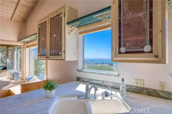 Cambria, CA 93428,564 Croyden Ln