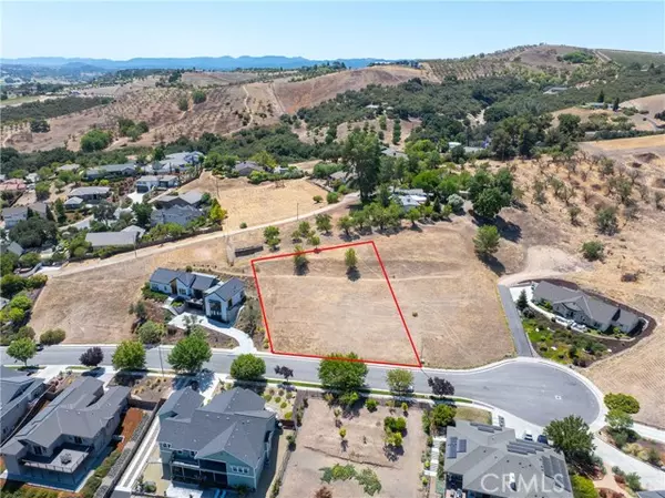 Paso Robles, CA 93446,308 Maplewood Court