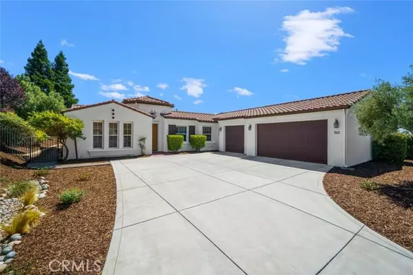 Paso Robles, CA 93446,912 Salida Del Sol