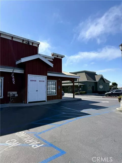 2790 S Halcyon St, Arroyo Grande, CA 93420