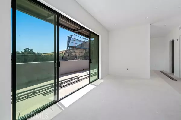 San Luis Obispo, CA 93401,581 Higuera Street #207