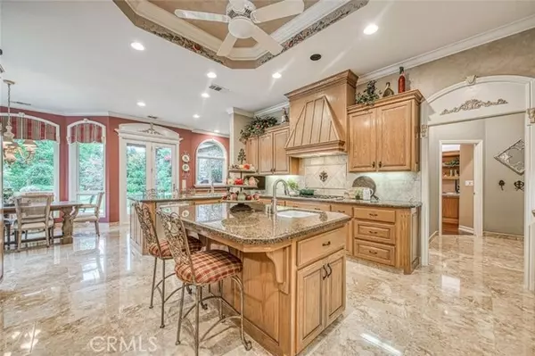 Fresno, CA 93720,1181 E Newhall