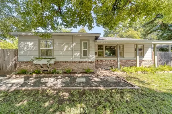 211 W 20th Street, Chico, CA 95928