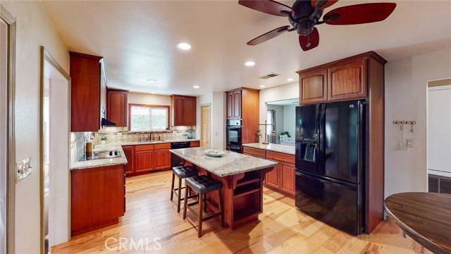 565 5th Avenue, Orland, CA 95963