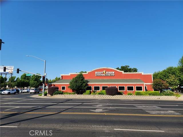 Chico, CA 95973,2539 Esplanade