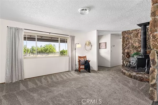 Orland, CA 95963,6321 County Road 9
