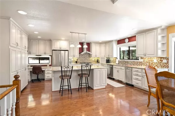 720 E Mountain Ridge Road, Lake Almanor, CA 96137