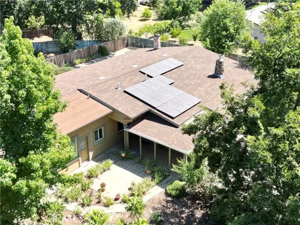 8 Geneva Lane, Chico, CA 95926