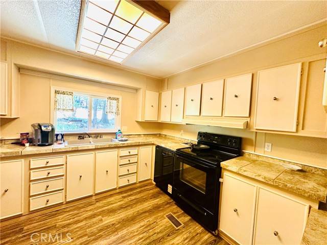 Magalia, CA 95954,14693 Julliard Court