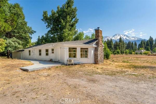 1212 N Old Stage Road, Mount Shasta, CA 96067