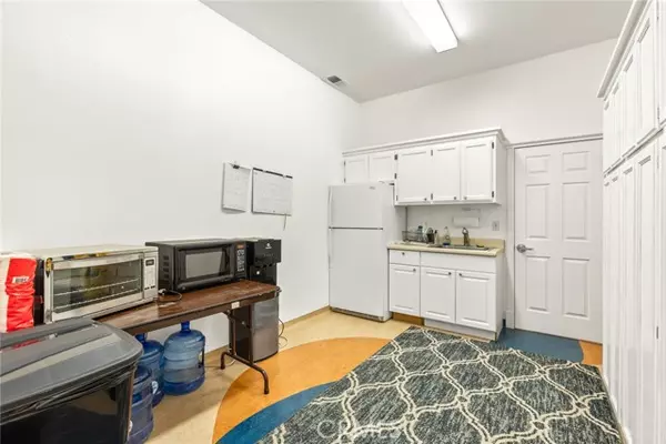 Chico, CA 95973,60 Declaration Drive