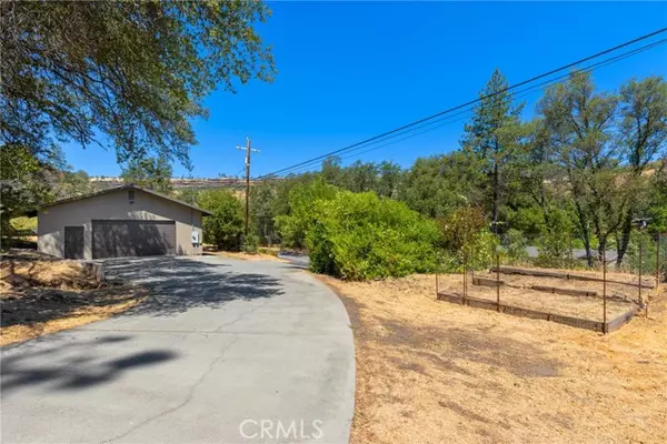 Chico, CA 95928,1926 Honey Run Road