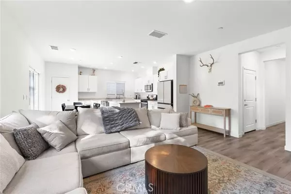 Chico, CA 95973,991 Bertino Place