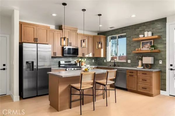 Paradise, CA 95969,1610 Young