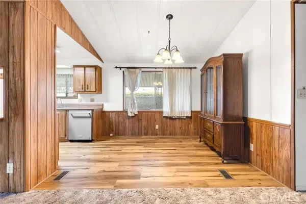 Chico, CA 95926,1595 Manzanita #48