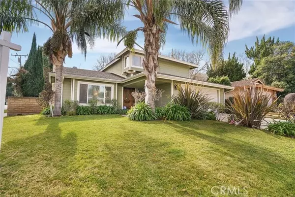 23500 Lloyd Houghton Place, Newhall (santa Clarita), CA 91321