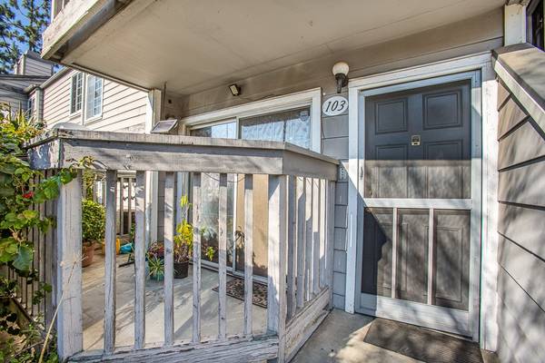 9714 Sepulveda Boulevard #103, North Hills (los Angeles), CA 91343