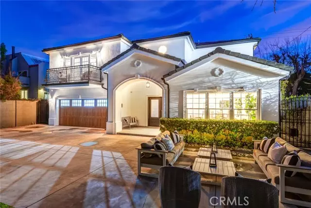 Valley Village, CA 91607,11720 Blix Street