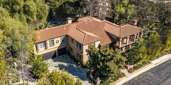 5056 Parkway Calabasas, Calabasas, CA 91302