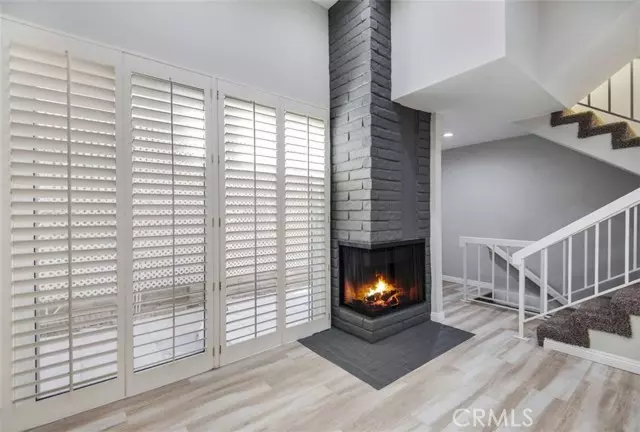 Valley Village, CA 91607,11912 Riverside Drive #16