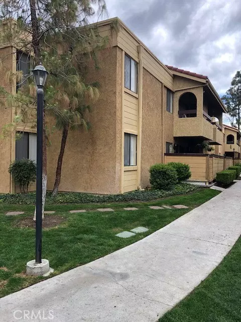 18758 Mandan Street #1604, Canyon Country (santa Clarita), CA 91351