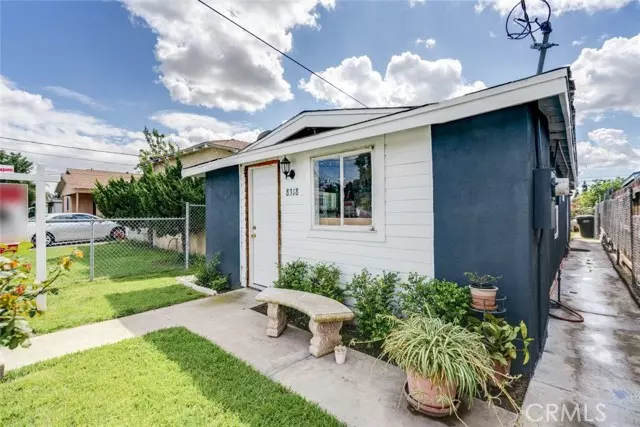 Paramount, CA 90723,8318 Quimby Street