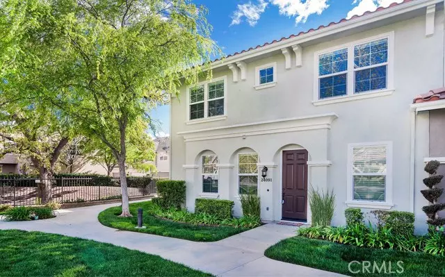 Valencia (santa Clarita), CA 91354,24091 Meadowbrook Lane