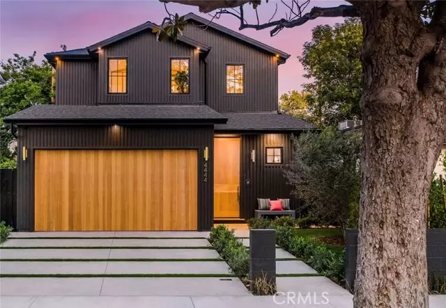 Studio City (los Angeles), CA 91604,4444 Bellingham Avenue