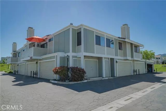 Canyon Country (santa Clarita), CA 91351,27106 Hidaway Avenue #4