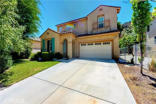 Castaic, CA 91384,30310 June Rose Court